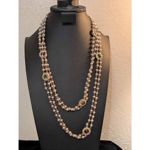 Vtg Multi-Strand Faux Pearl Colored Glass Medallion Designer Look 58" Necklace - Picture 10 of 10